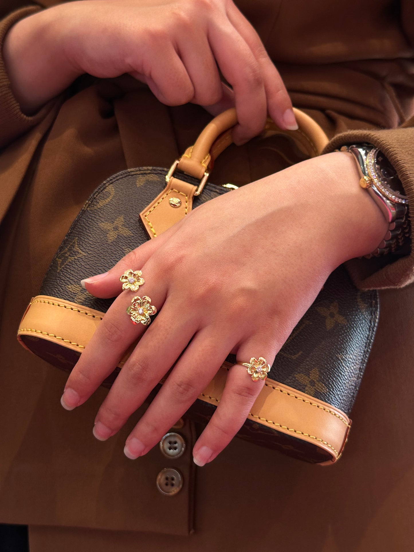 Buttercup Floating Ring