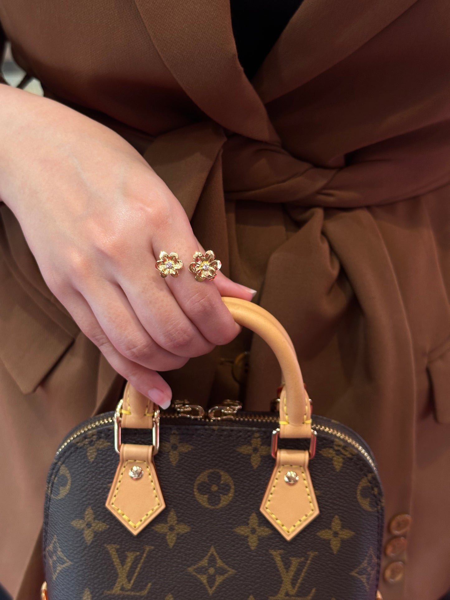 Buttercup Floating Ring