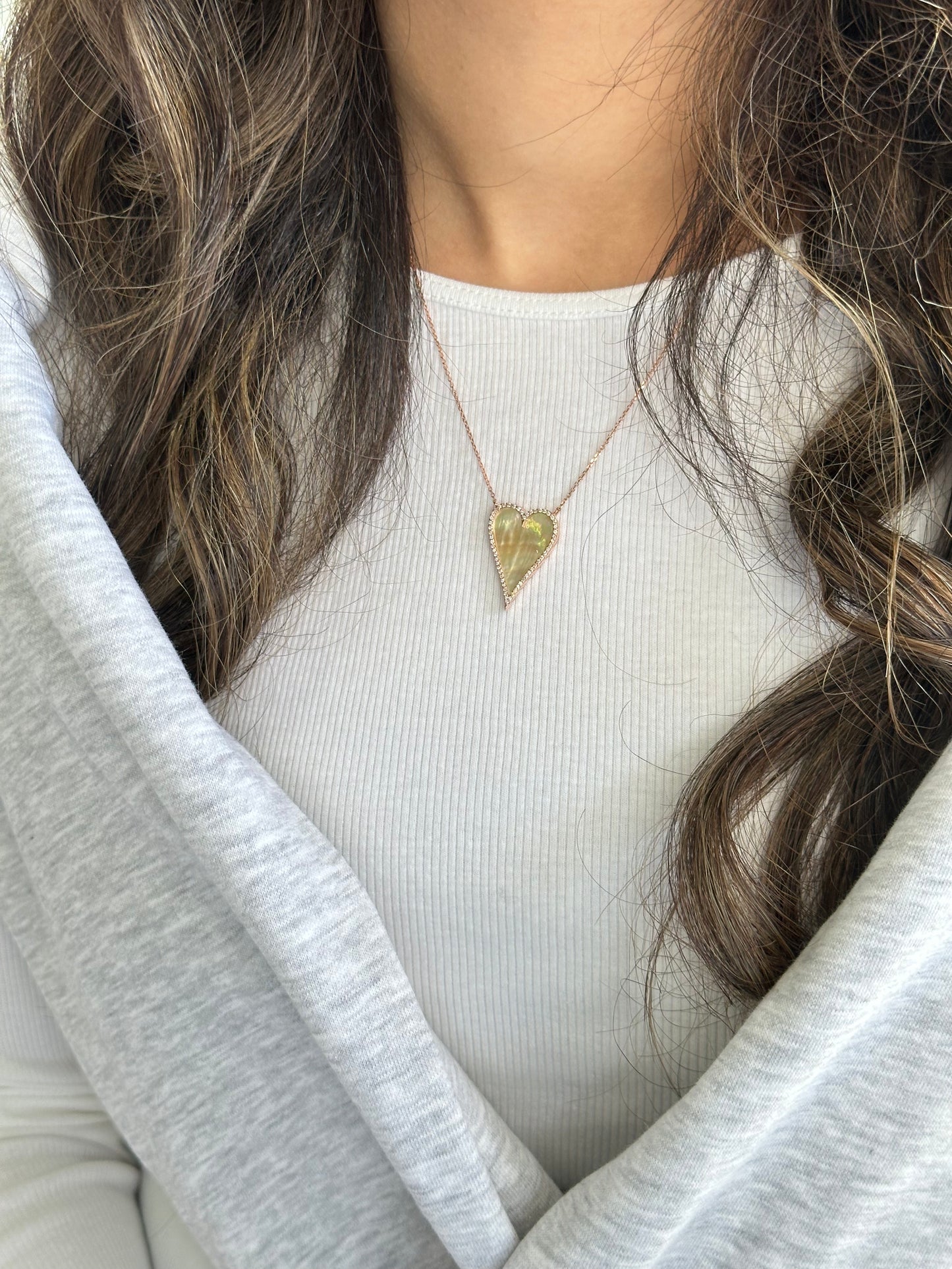 عقد لوڤ سوهو جامبو