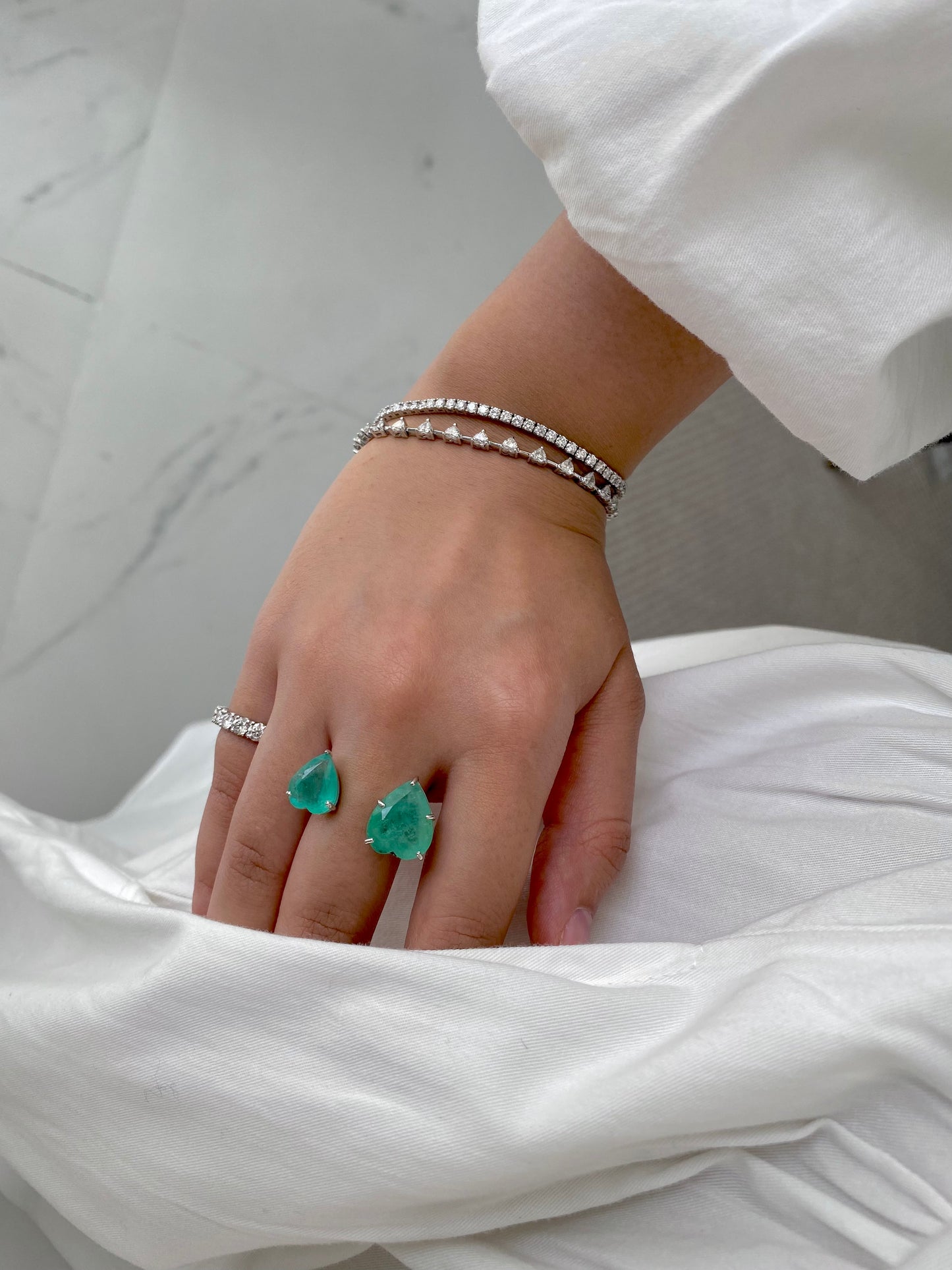 Floating Emerald Heart Ring